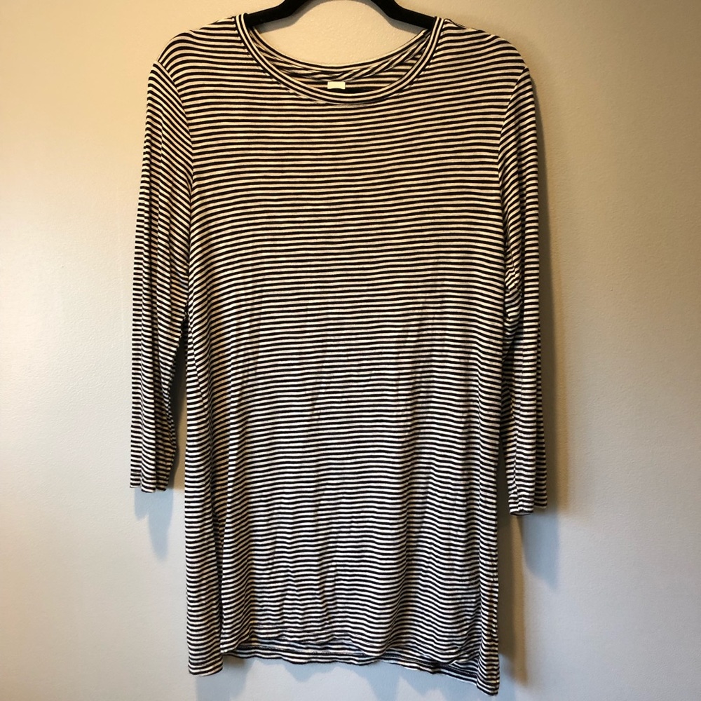 Old Navy Luxe Black/White Striped Tunic